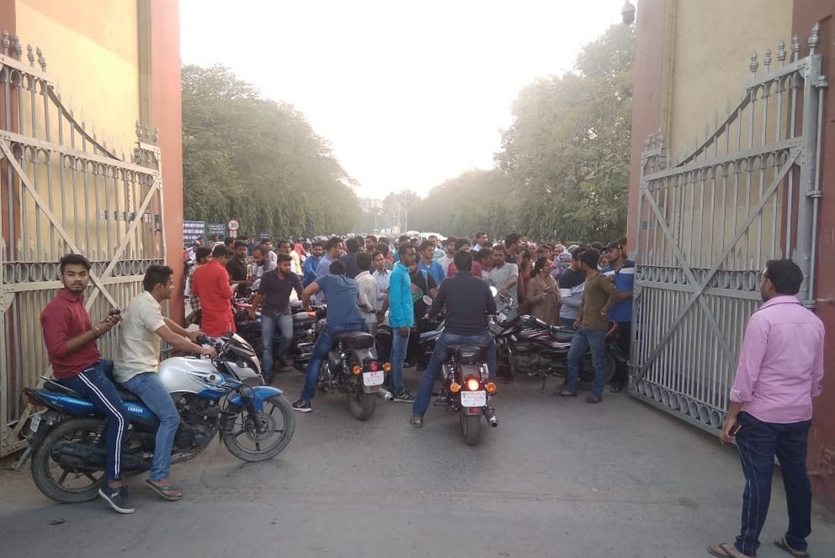 BHU students fight and one injured in varanasi