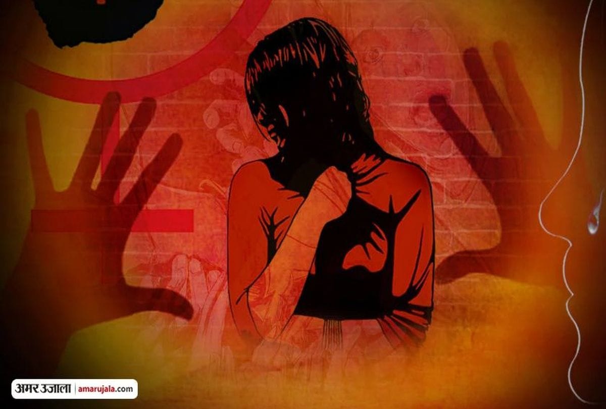 wife complaint against husband for making obscene video in agra
