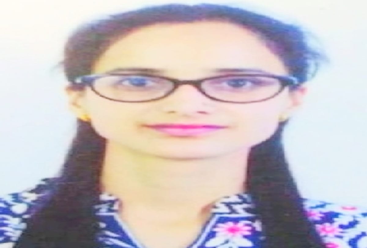 diksha of Kangra became topper in MSc Geology