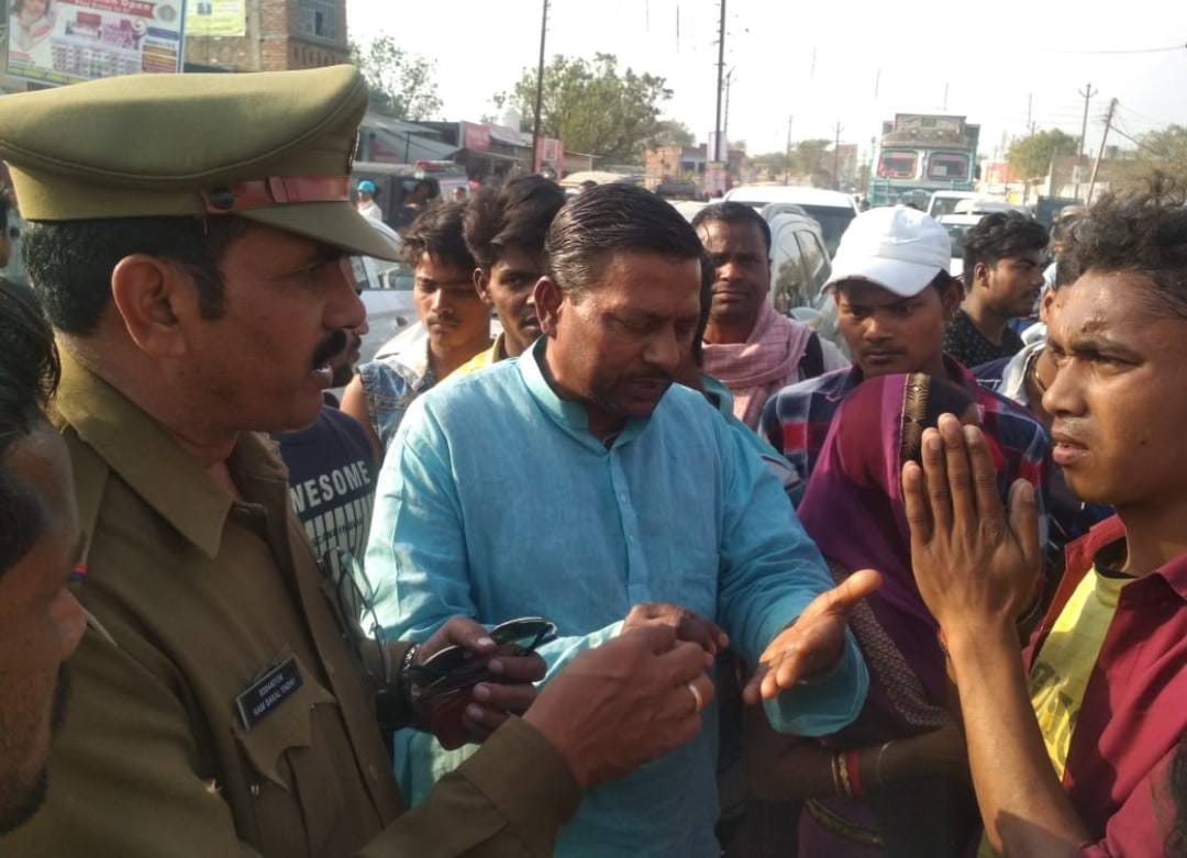 Electricity problem landed on the road
