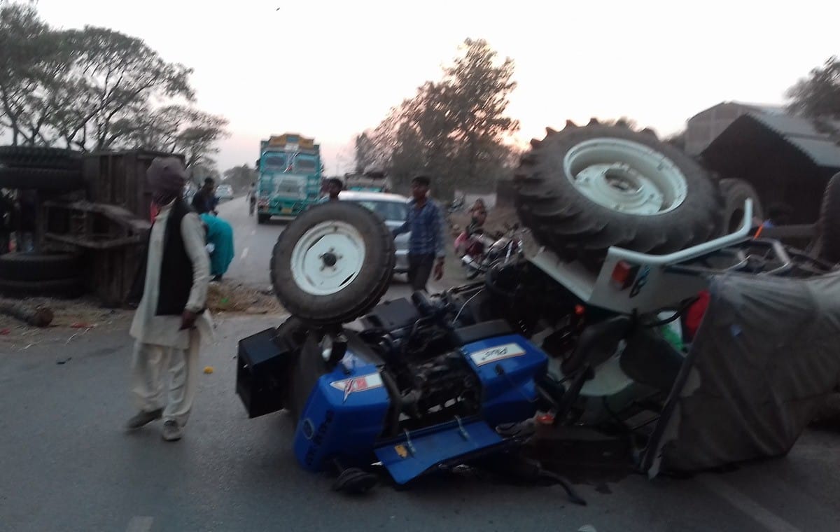 Mother son and other died in road accident in mirzapur