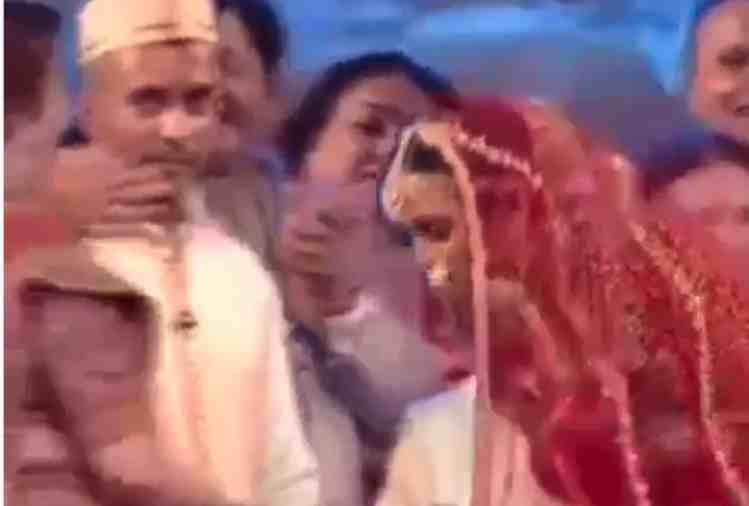 akash ambani and shloka mehta wedding video groom Reaction On Seeing his bride