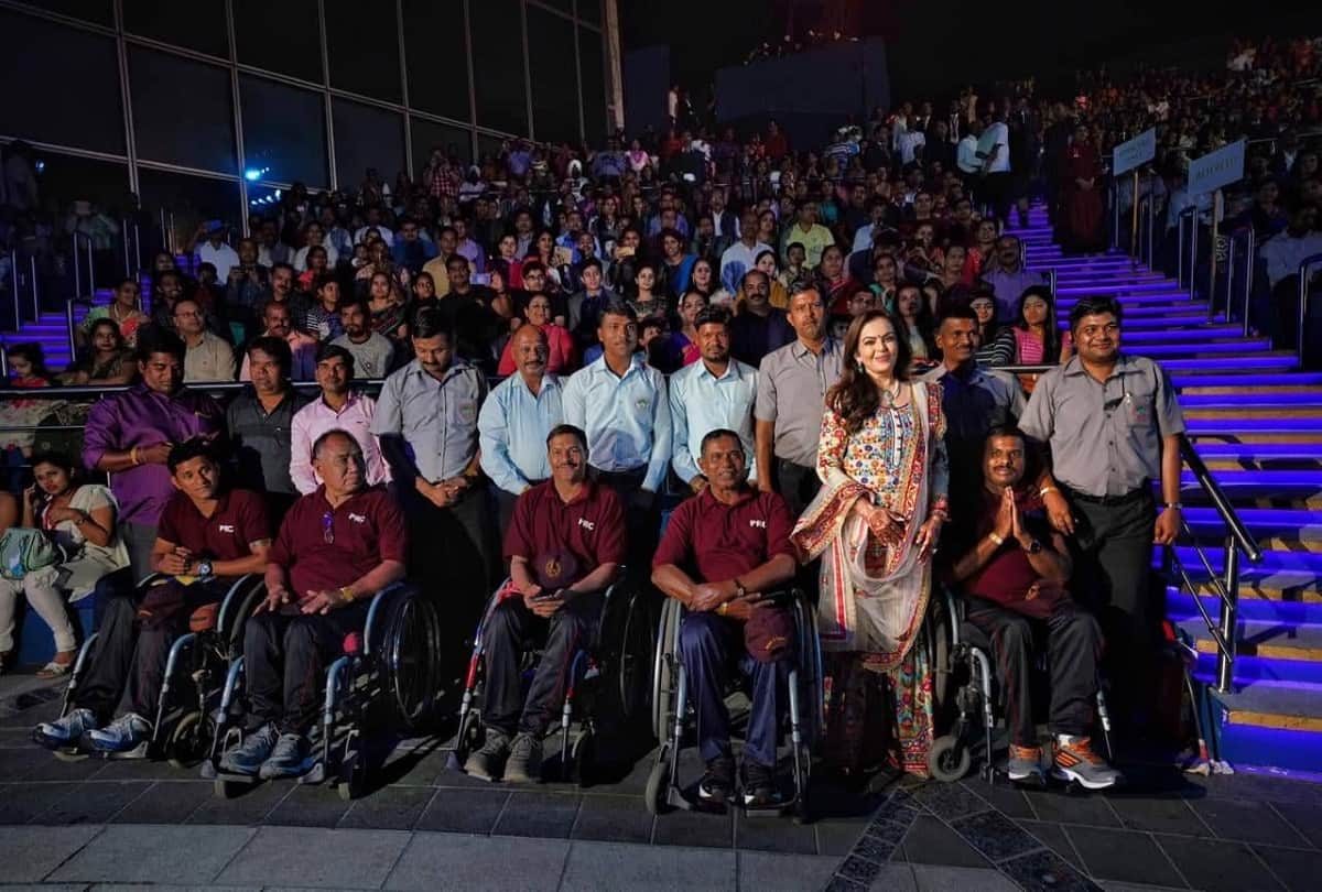 Mukesh and Nita ambani enjoyed akash shloka wedding celebration