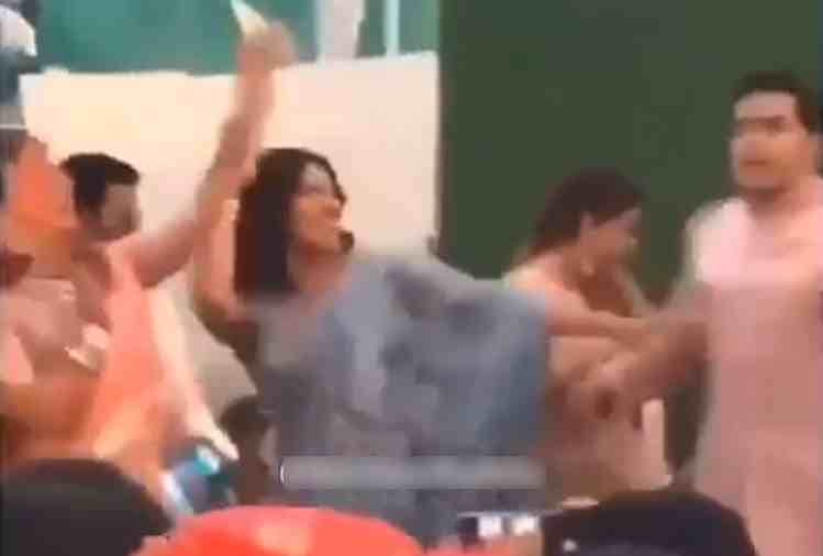 priyanka chopra dance in akasha ambani baraat with isha ambani and radhika merchant