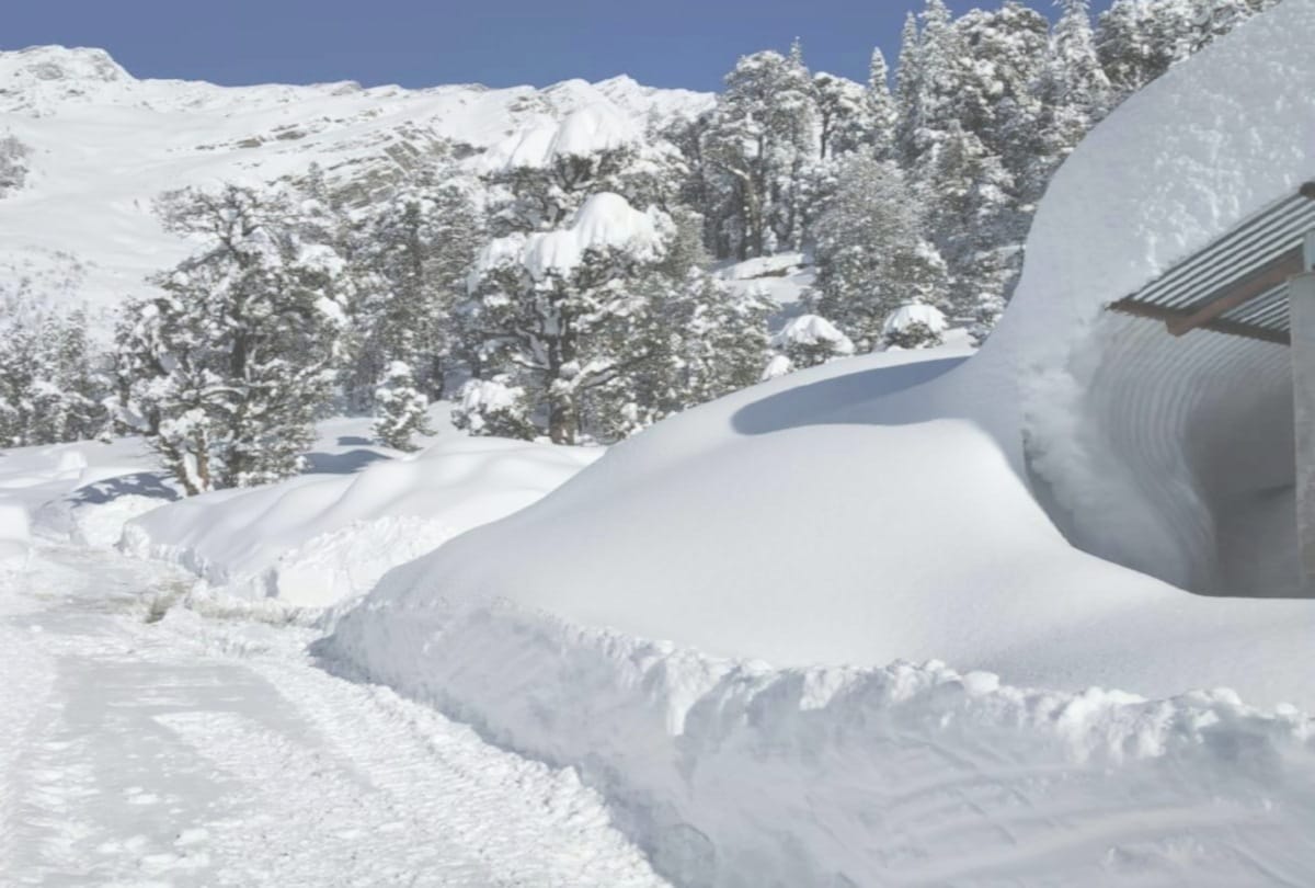 Minimum temperature below minus even in March in himachal