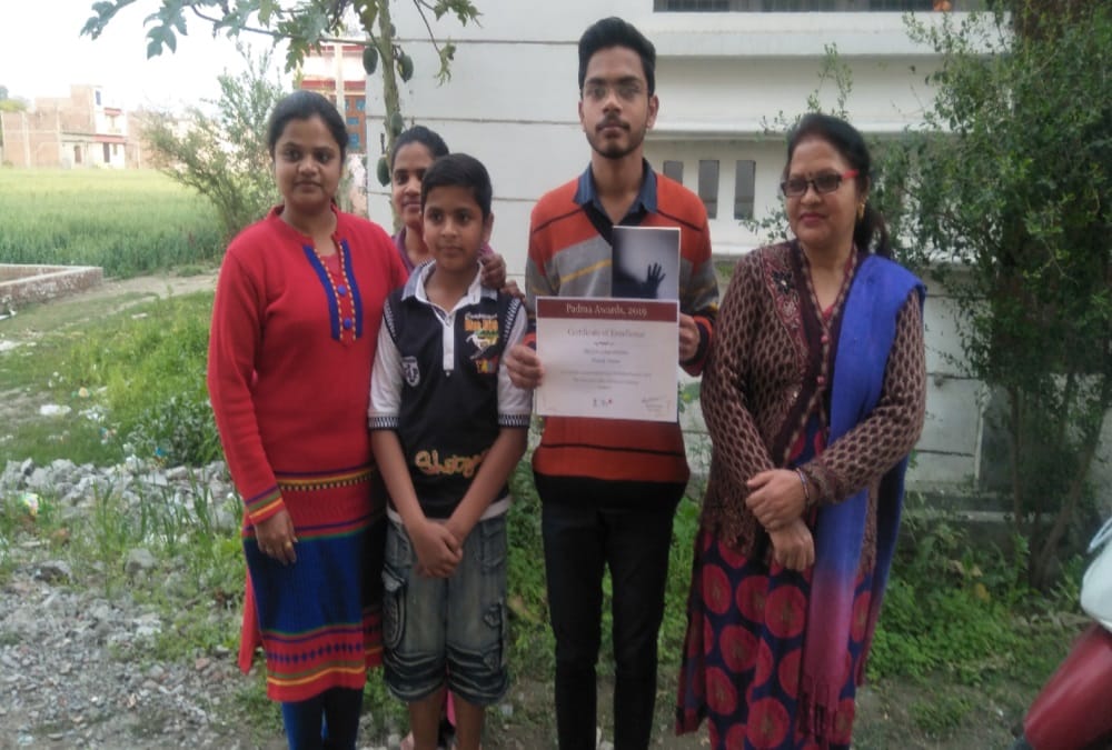 Uttarakhand Boy pratik saxena is in MyGov App quiz top six Participants
