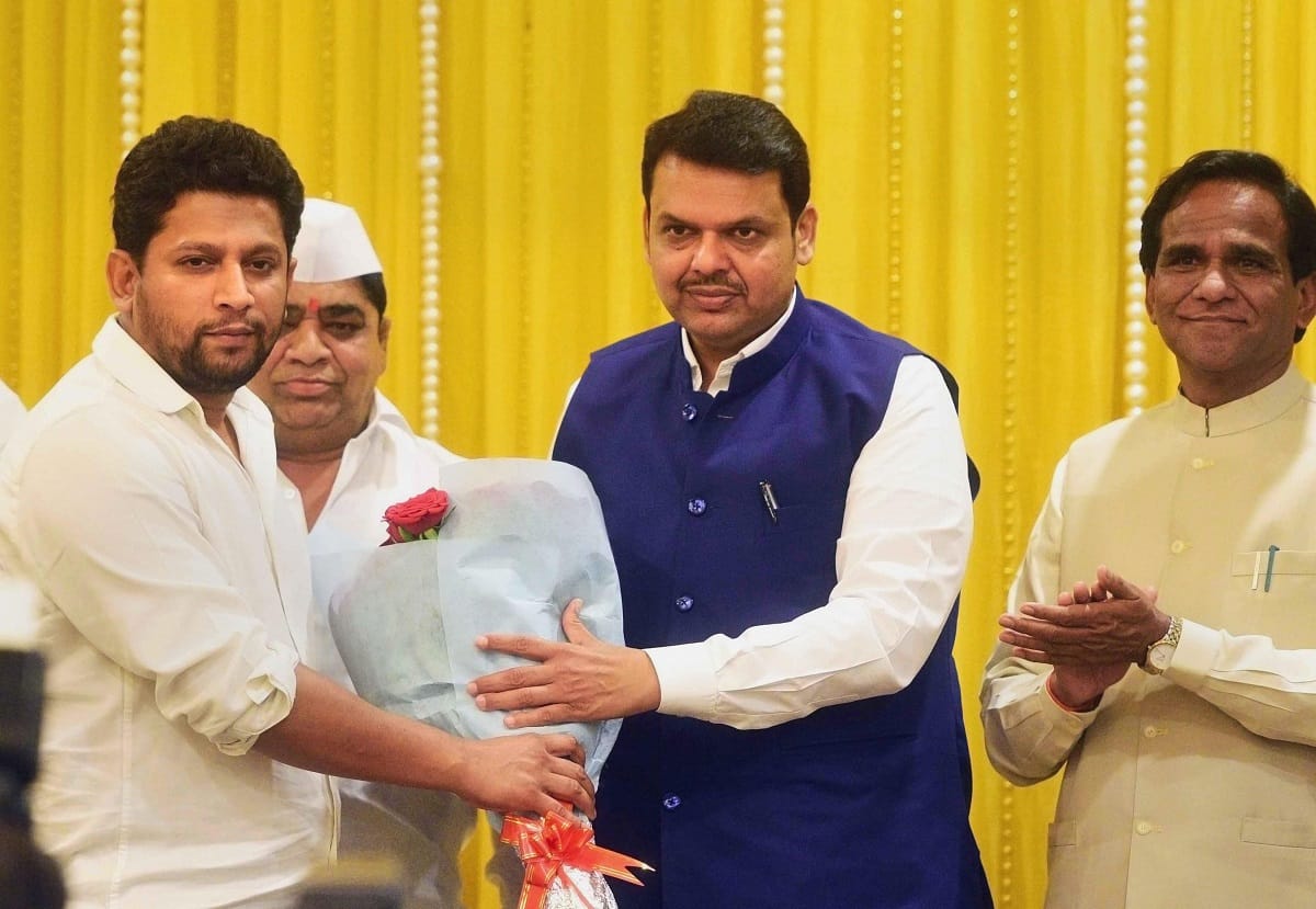 Lok Sabha Elections 2019: Maharashtra Congress leader son Sujay Vikhe Patil joins BJP