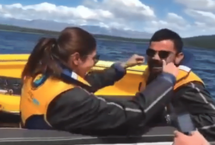 ansuhka sharma and virat kohli pulling cheeks video goes viral