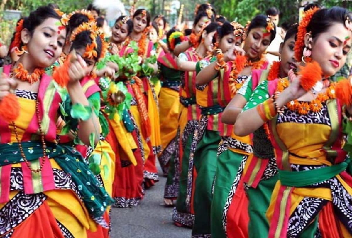 8 tradition to celebrate holi in india goa madhya pradesh bengal