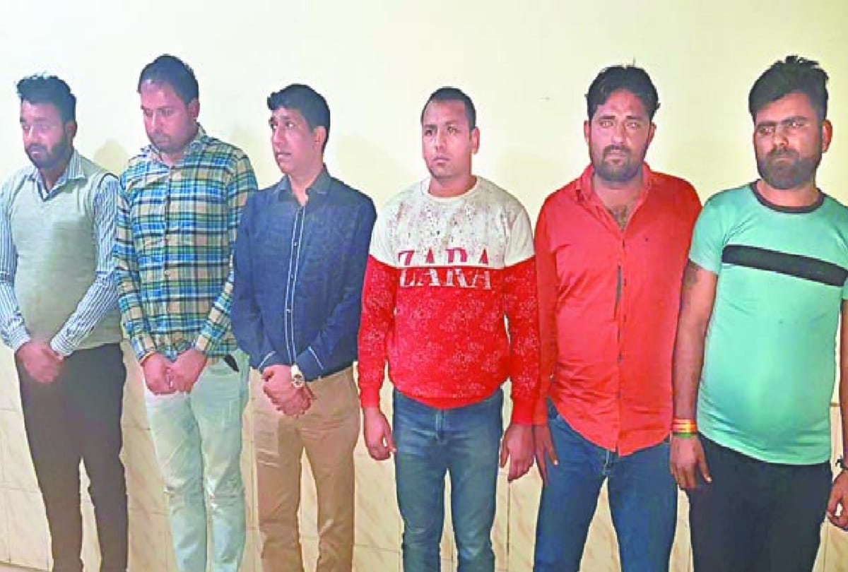 Greater Noida: six gangsters caught with bullet proof Scorpio, encounter with STF