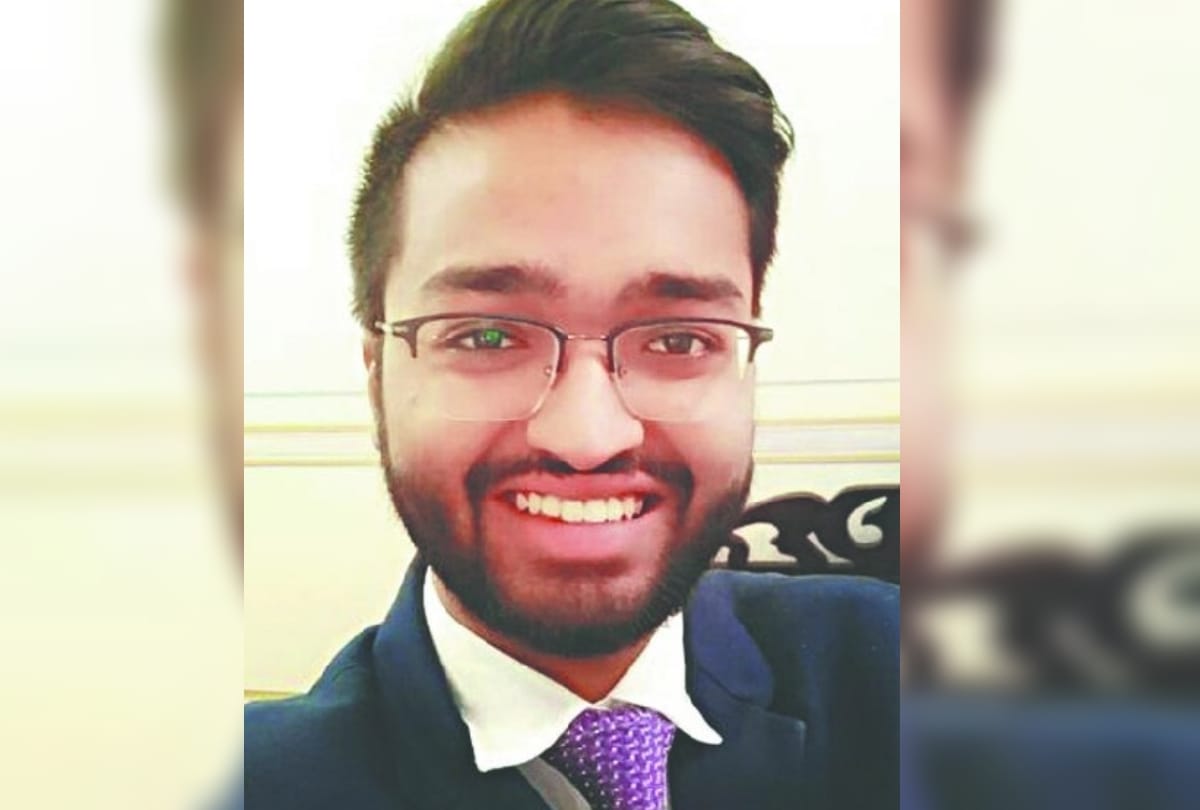 Earth iconic director son arrested in Noida