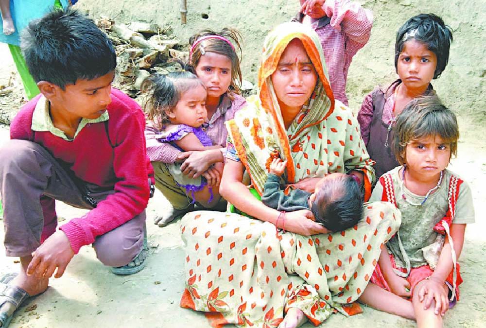 conflict turns into fight for placing holika gunshot fired on died two injured