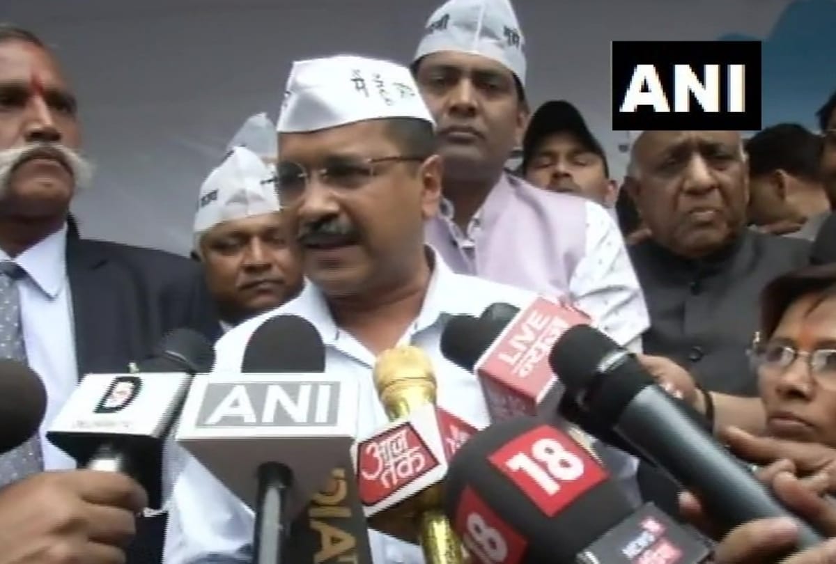 Congress delegation complains to CM Arvind Kejriwal from chief election officer