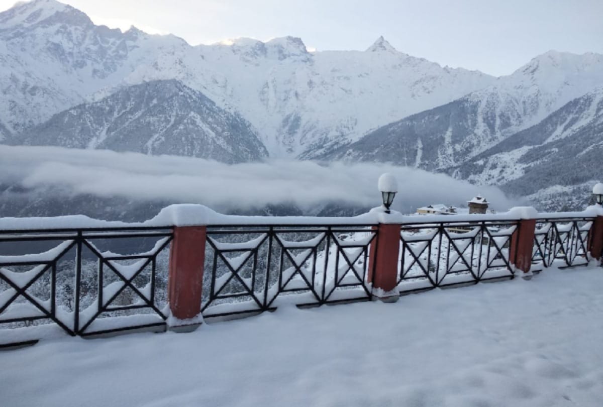 heavy hail storm and Storm Warning for himachal from 14 march