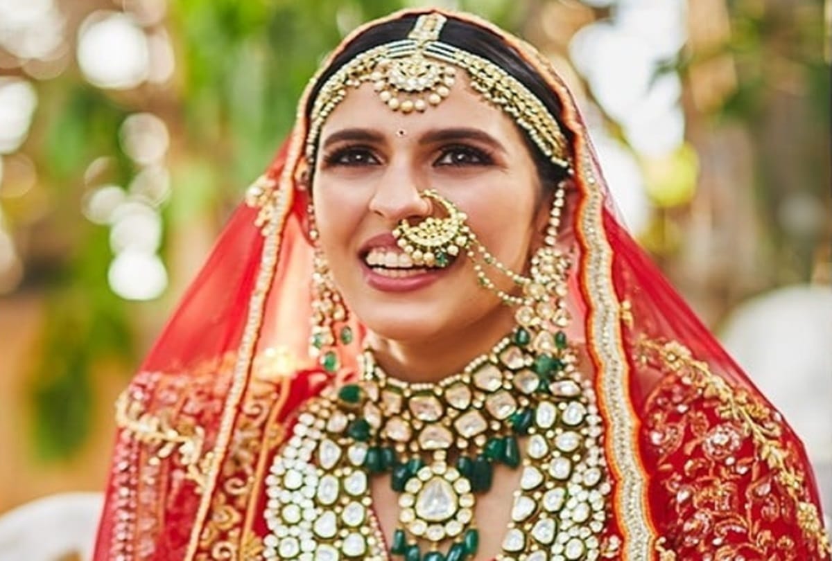 Shloka Mehta ambani looking beautiful In Her Bridal Photoshoot see pictures here