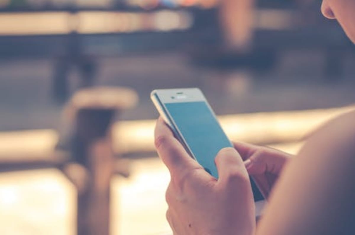 Missing Mobile Phone Gifted To Grilfreind Police Reach Bya Surveillance