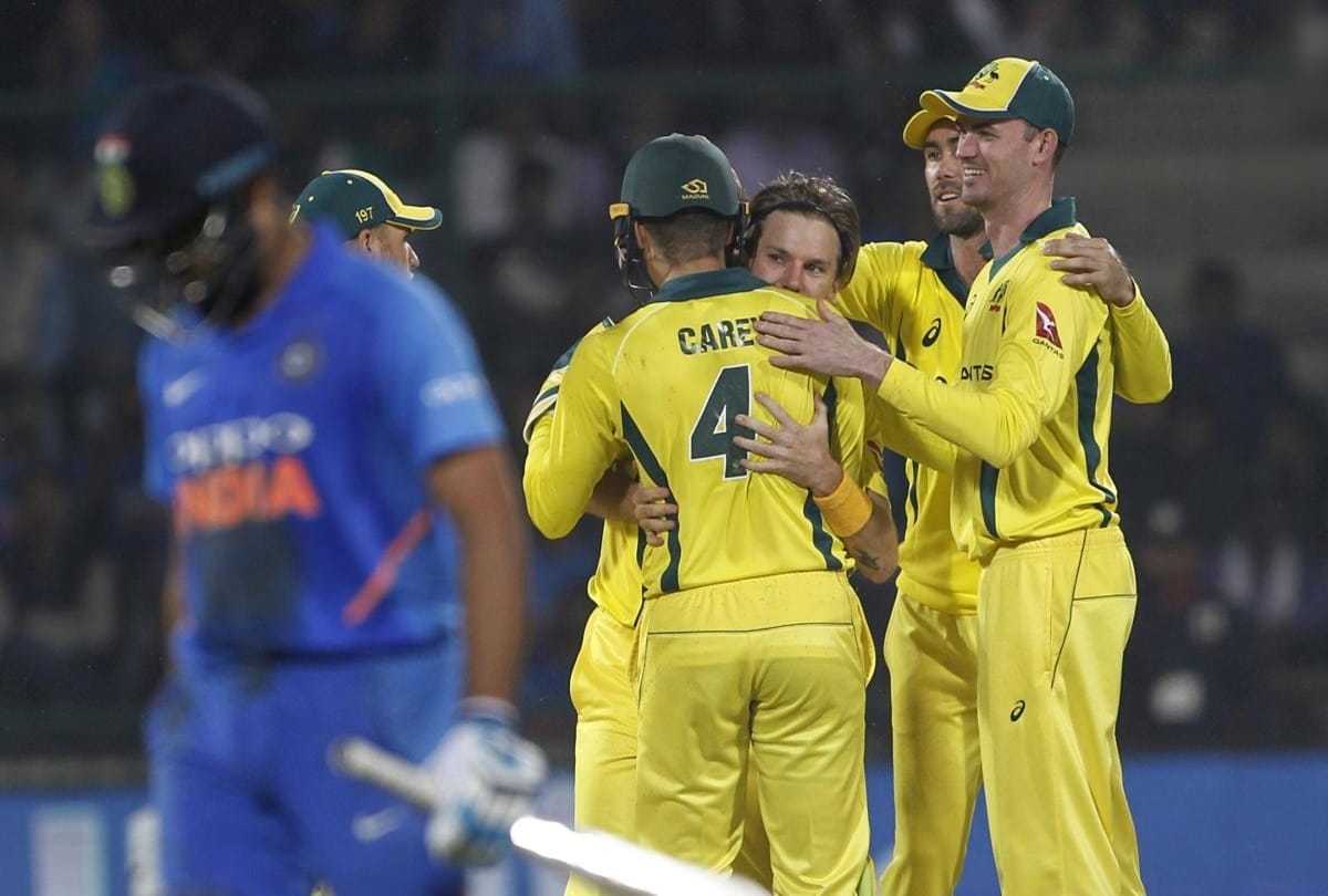 india vs australia 5th ODI at feroz shah kotla live scorecard and updates
