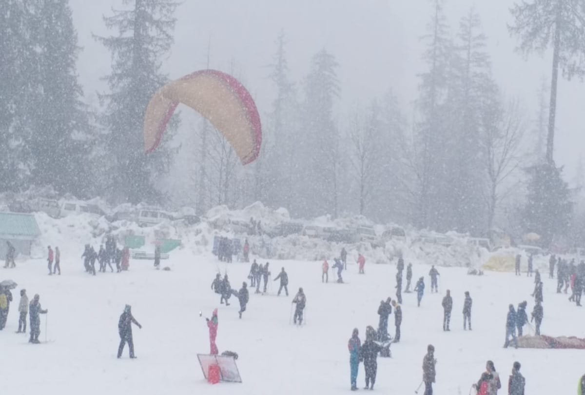 heavy hail storm and Storm Warning for himachal from 14 march
