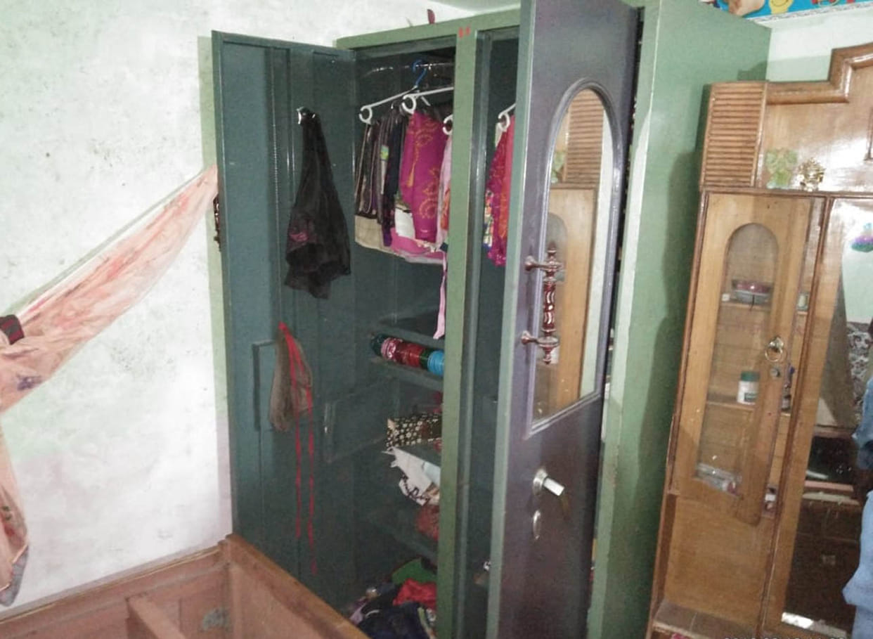 Theft in Former Indian hockey team captain brother house in haridwar 