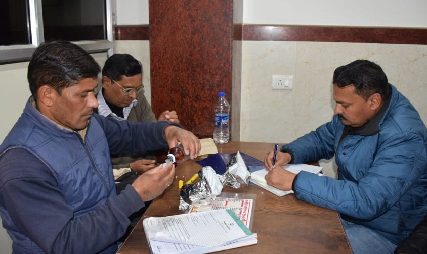 Fill samples of mawa, chips, papad, desi ghee