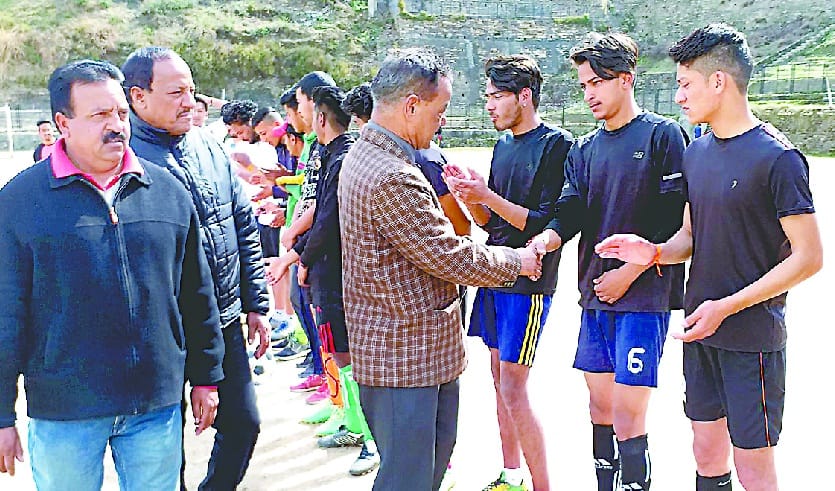 Wins LLB, BA and BSc teams in football