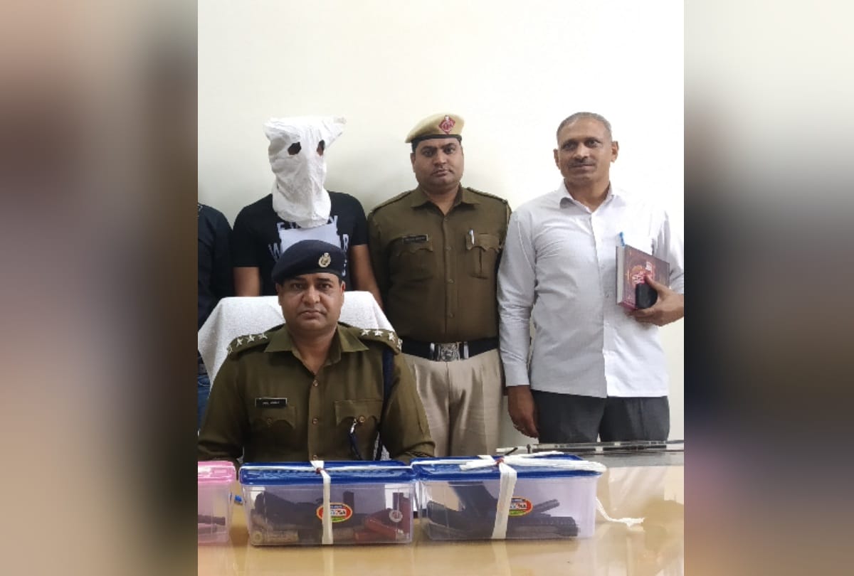 Delhi Crime Branch arrested Members of notorious fracture gang including leader in faridabad