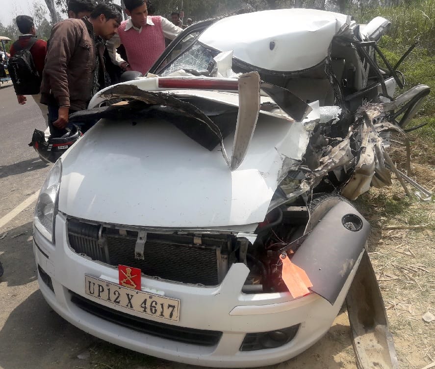 Two killed including two inmates in accident