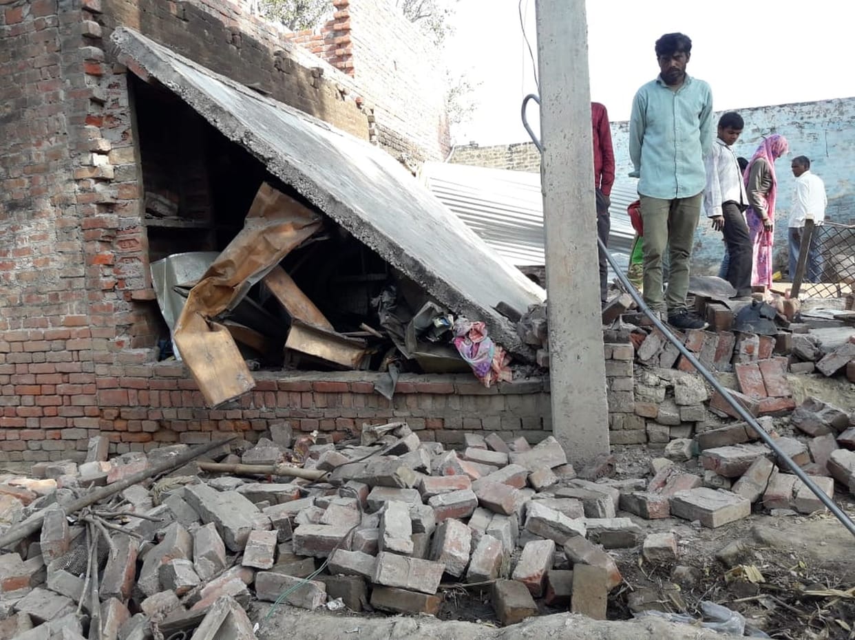 सुजायतपुर में सिलिंडर में लगी आग,मकान ध्वस्त