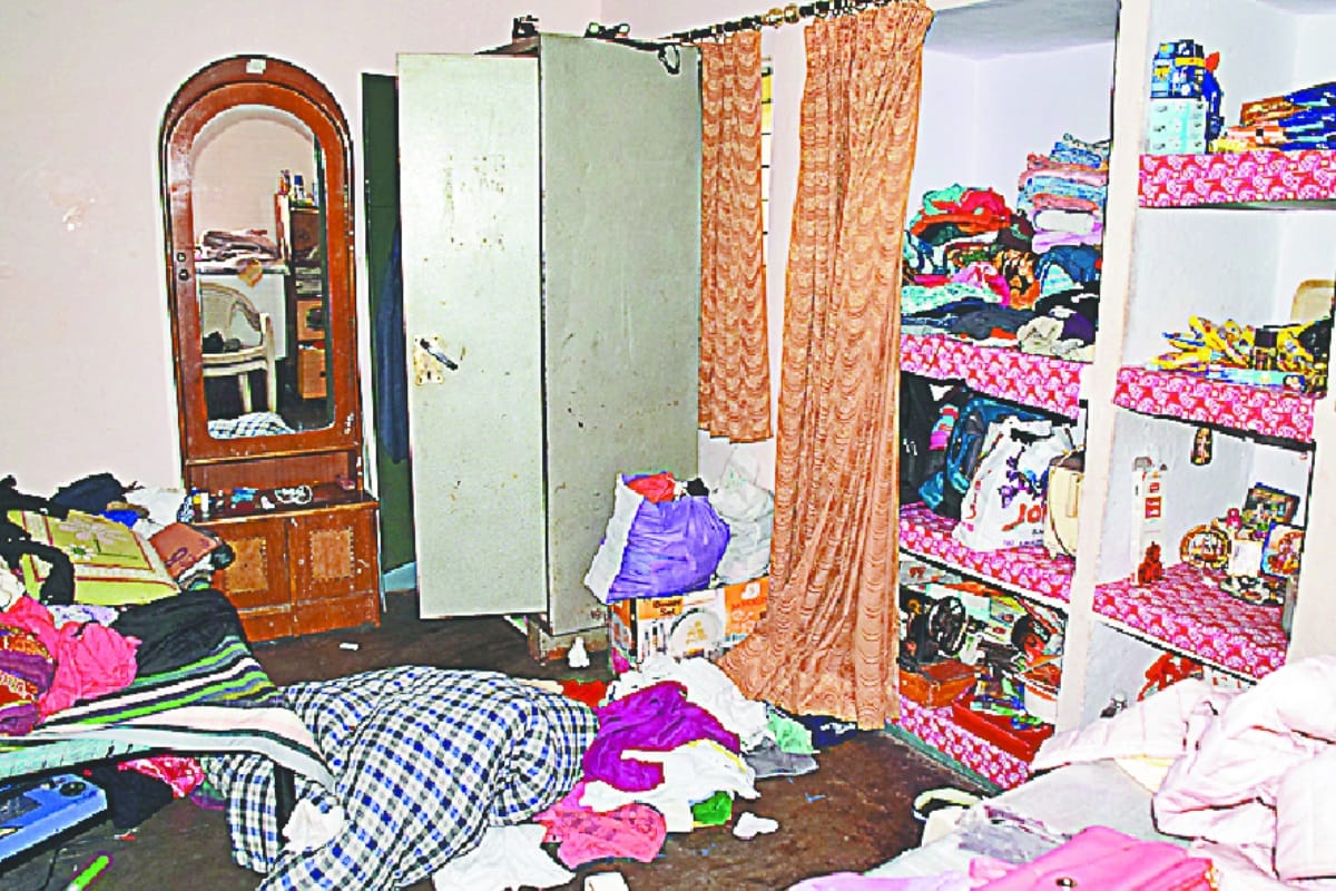 Meerut JE murder,wife planned husband murder after he molested his daughter