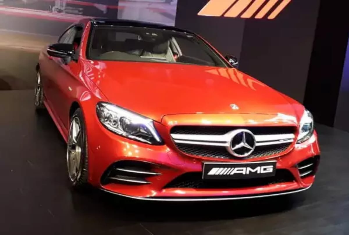 Here is the glimpse of Bold and beautiful Mercedes Amgc43, which launched in india today