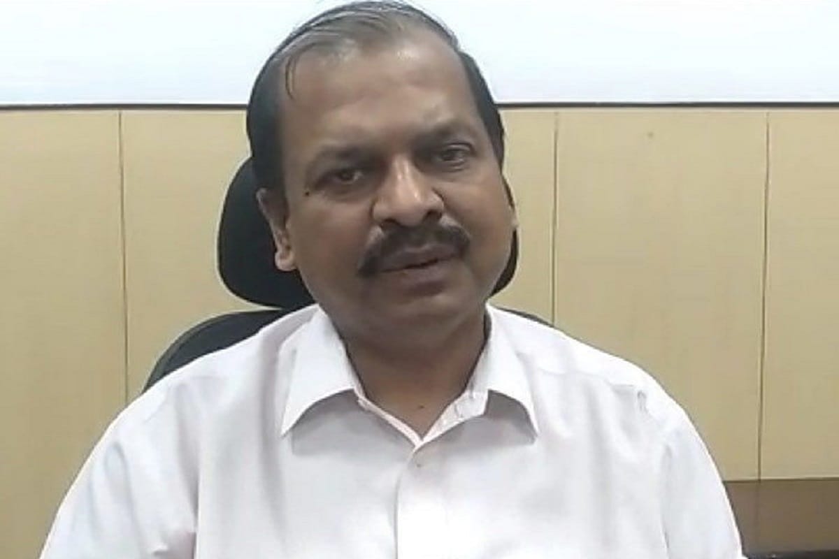 from last two months senior IPS officer is treating his dead father by claiming he is alive