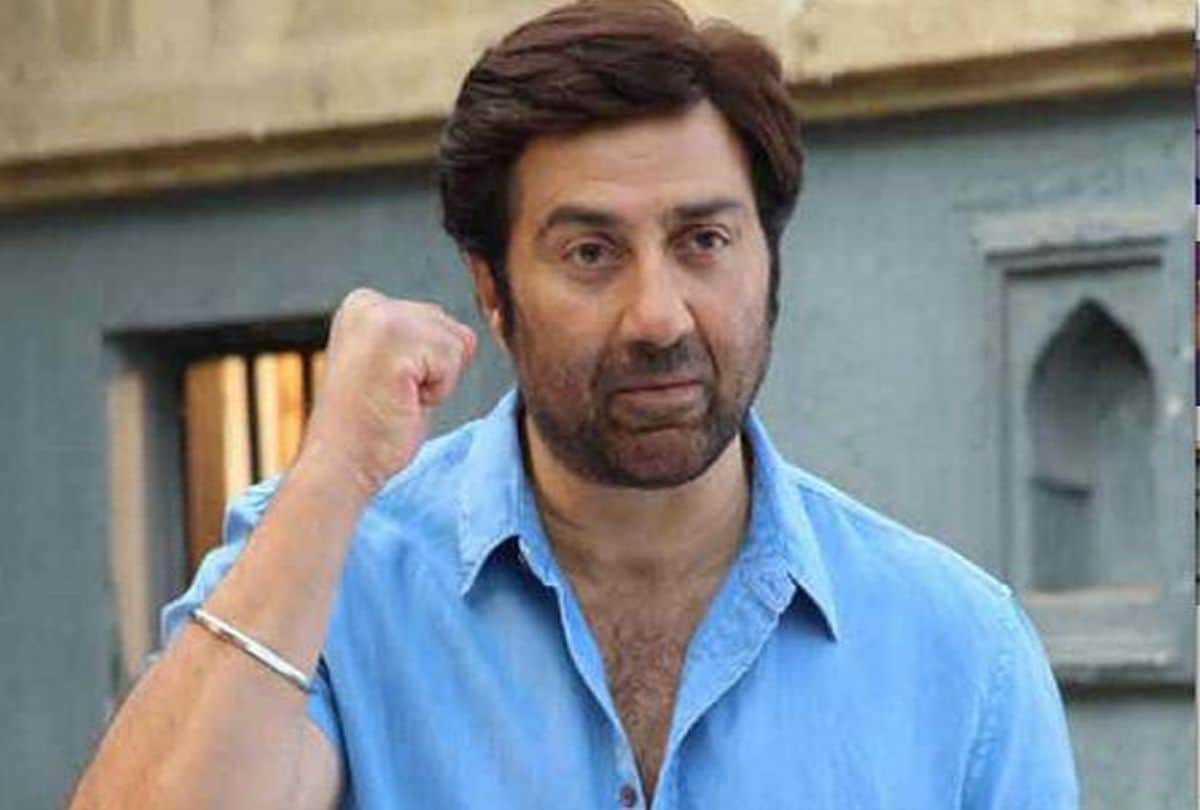 punjab gurdaspur Bjp mp sunny deol trolled on social media letter to mahindra delivering thar to MLA dinesh singh babbu