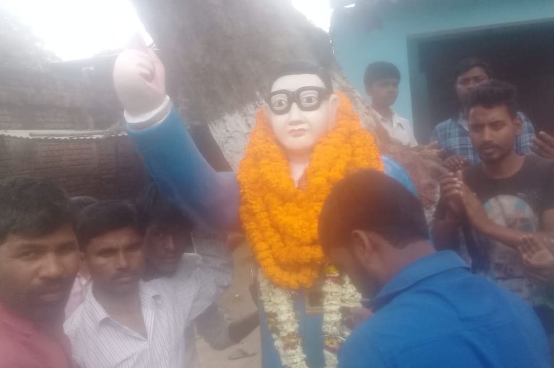 anti social elements harm two Ambedkar statue in fatehpur