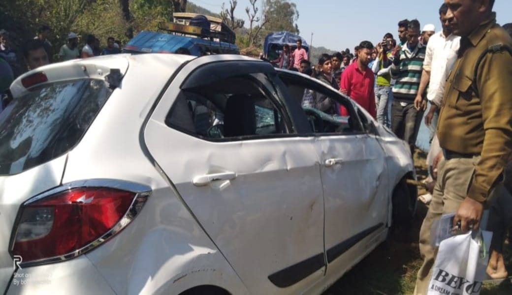 car accident in vikas nagar dehradun