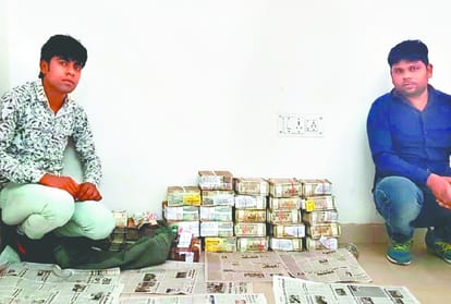 about 1.68 crores seized from two cash van by noida police