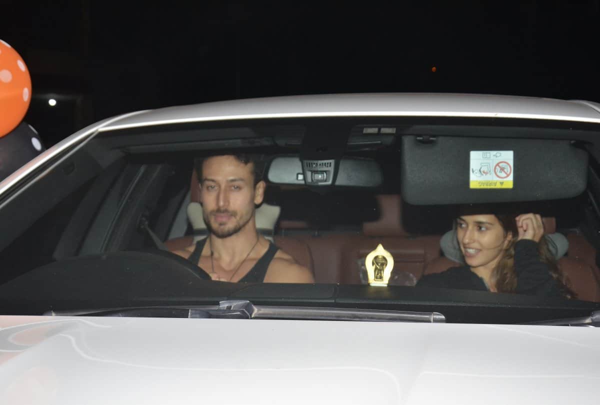 Disha Patani and Tiger Shroff spotted at market in mumbai
