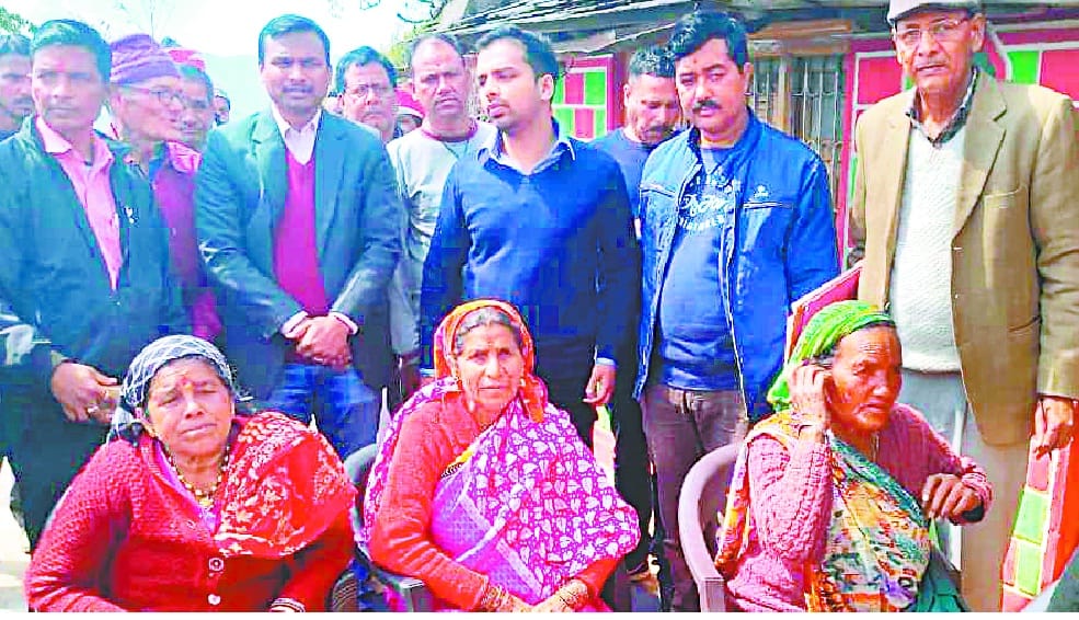 DM arrives at election notice on election boycott