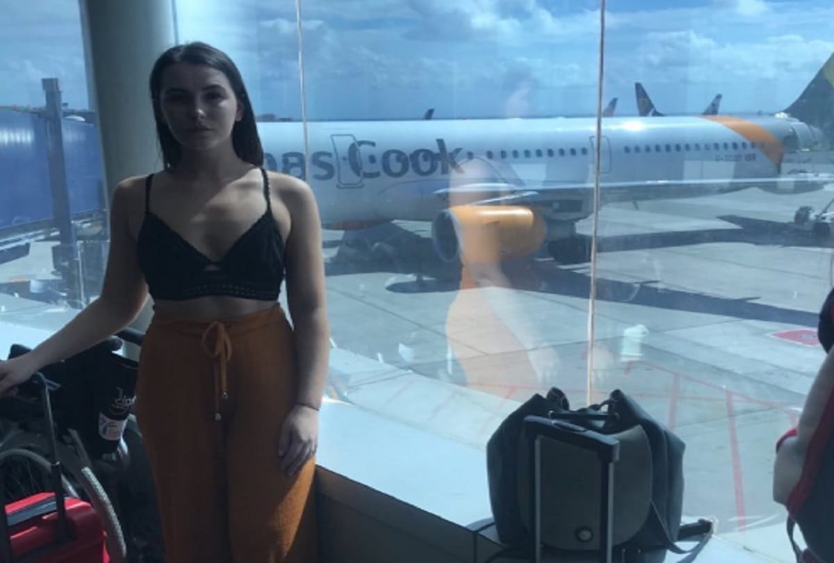 thomas cook airlines says woman of wear proper clothes or leave flight