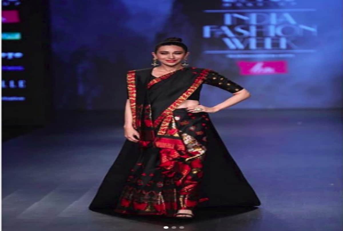 India fashion week karishma kapoor ramp walk in fashion designer Sanjukta Dutta collection
