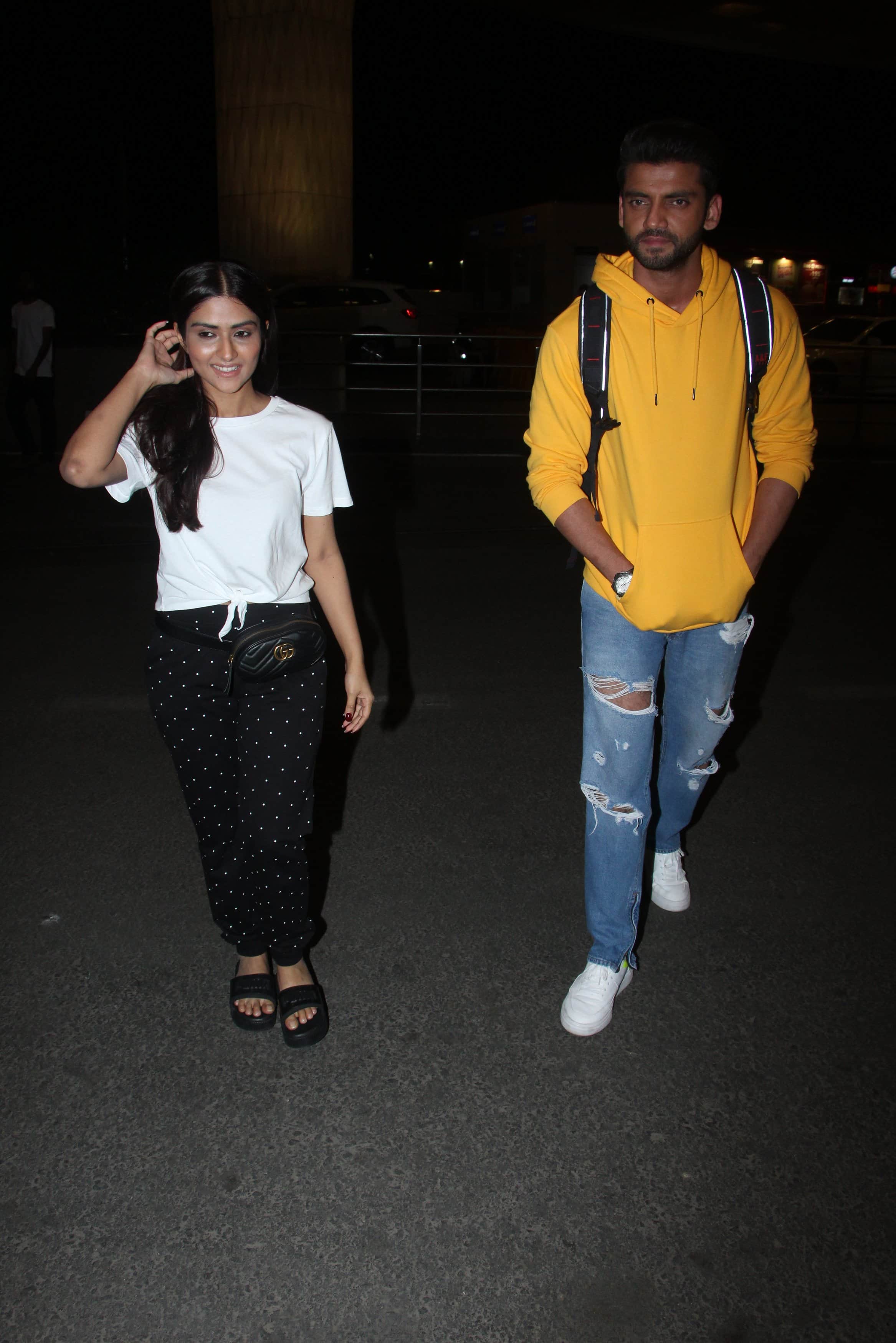 bollywood celebrities nailed airport look full of styles