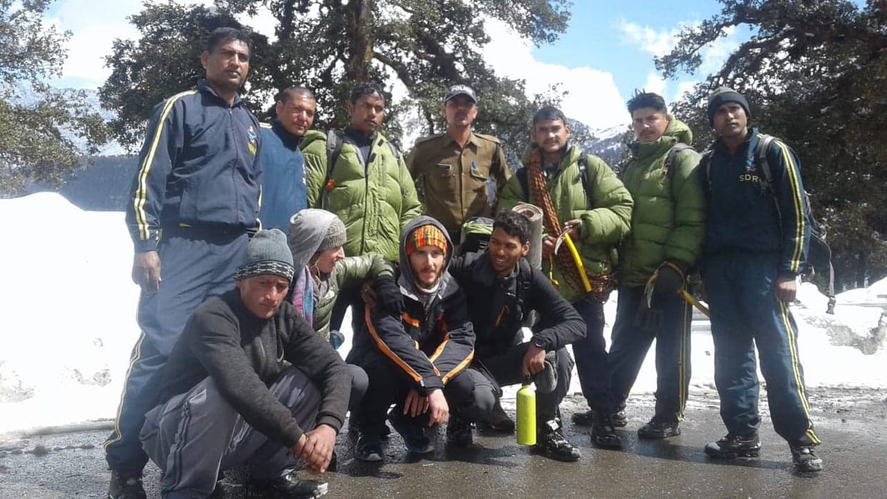 foreign tracker and guide rescued from SDRF