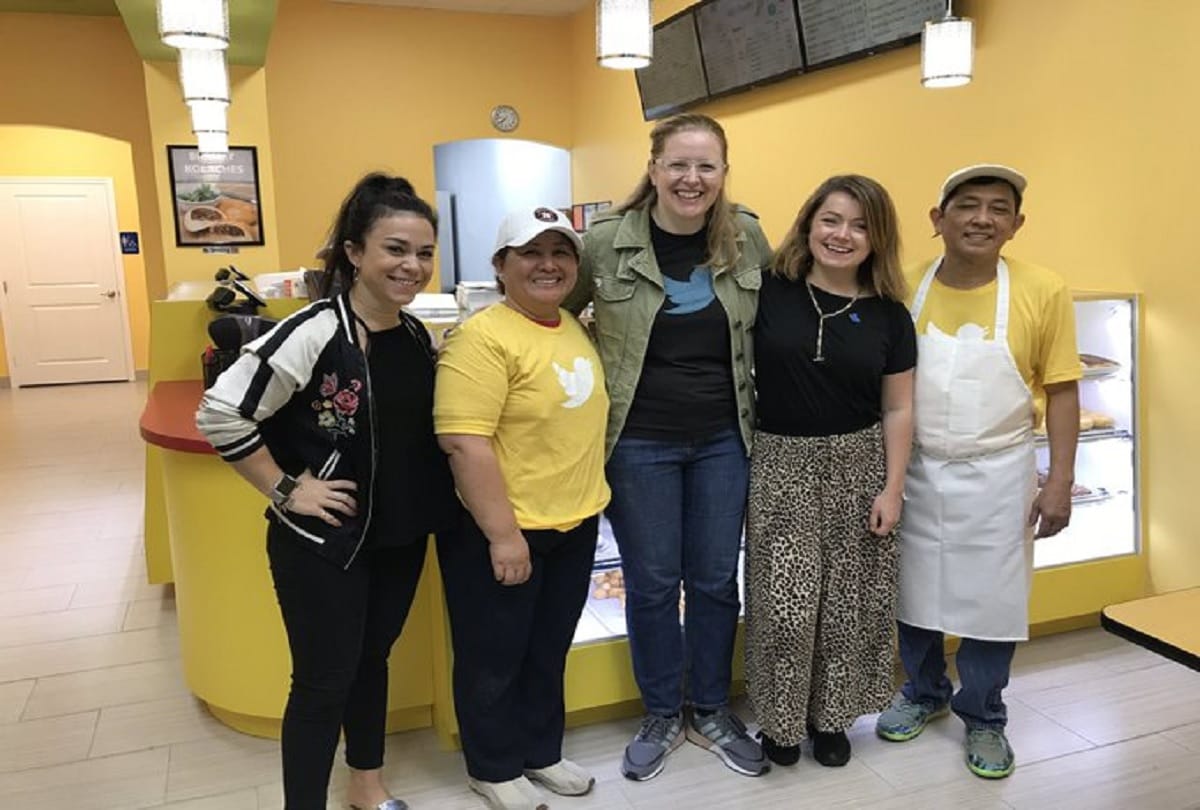 Son's tweet about photo of sad dad's new donut shop has no customers gets sweet reaction on Twitter 