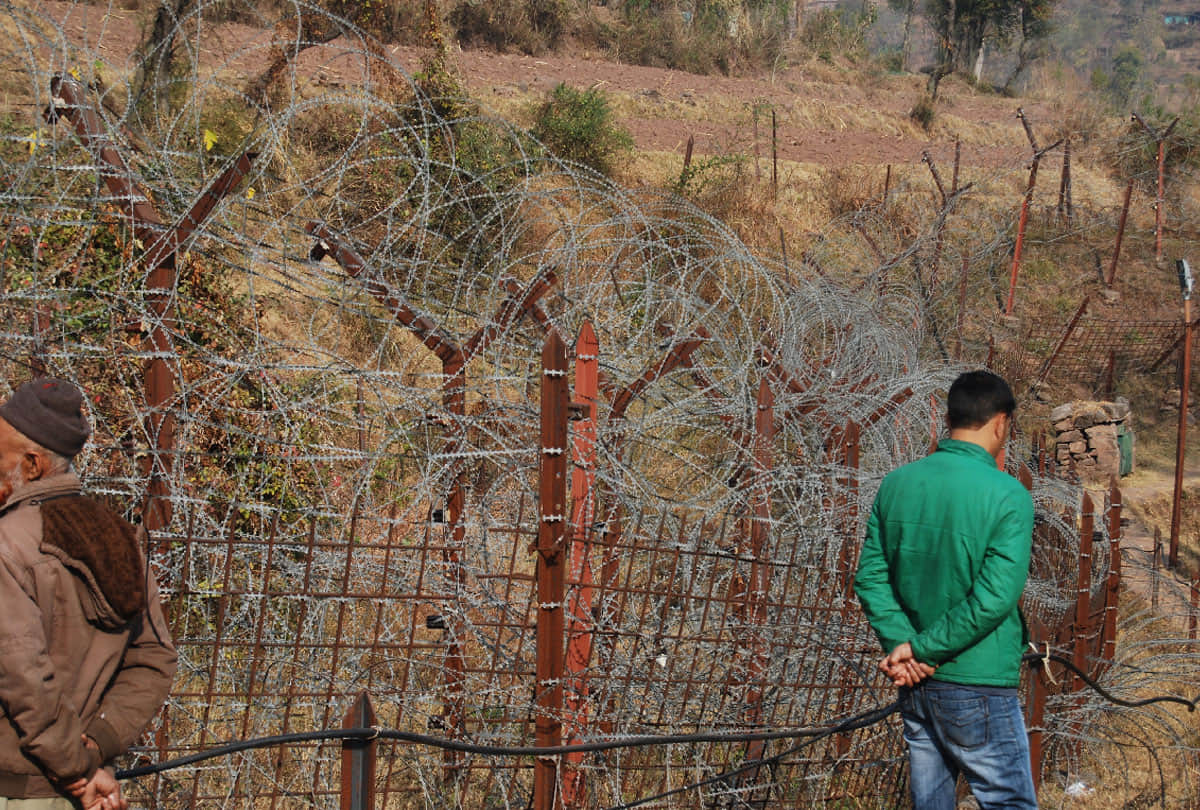Pakistan violates ceasefire in Naugam Sector, three pak army jawan killed