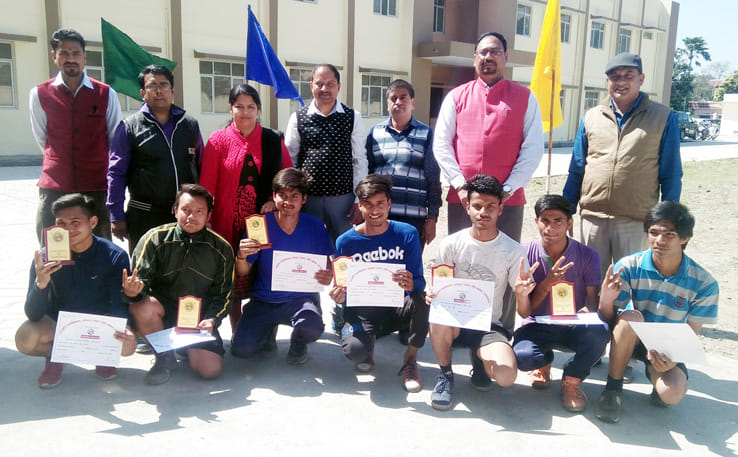 ्रीड़ा स्पर्धाओं में ऋतु और अनस सेफी रहे सर्वोतम खिलाड़ी