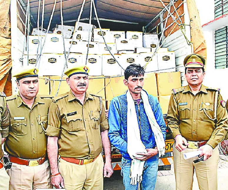 25 lakhs liquor smuggled from Haryana