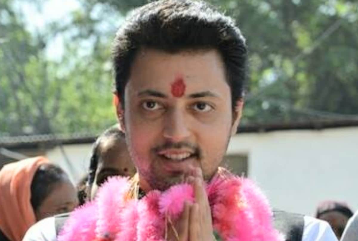 candidates in race for congress ticket from mandi lok sabha seat in himachal