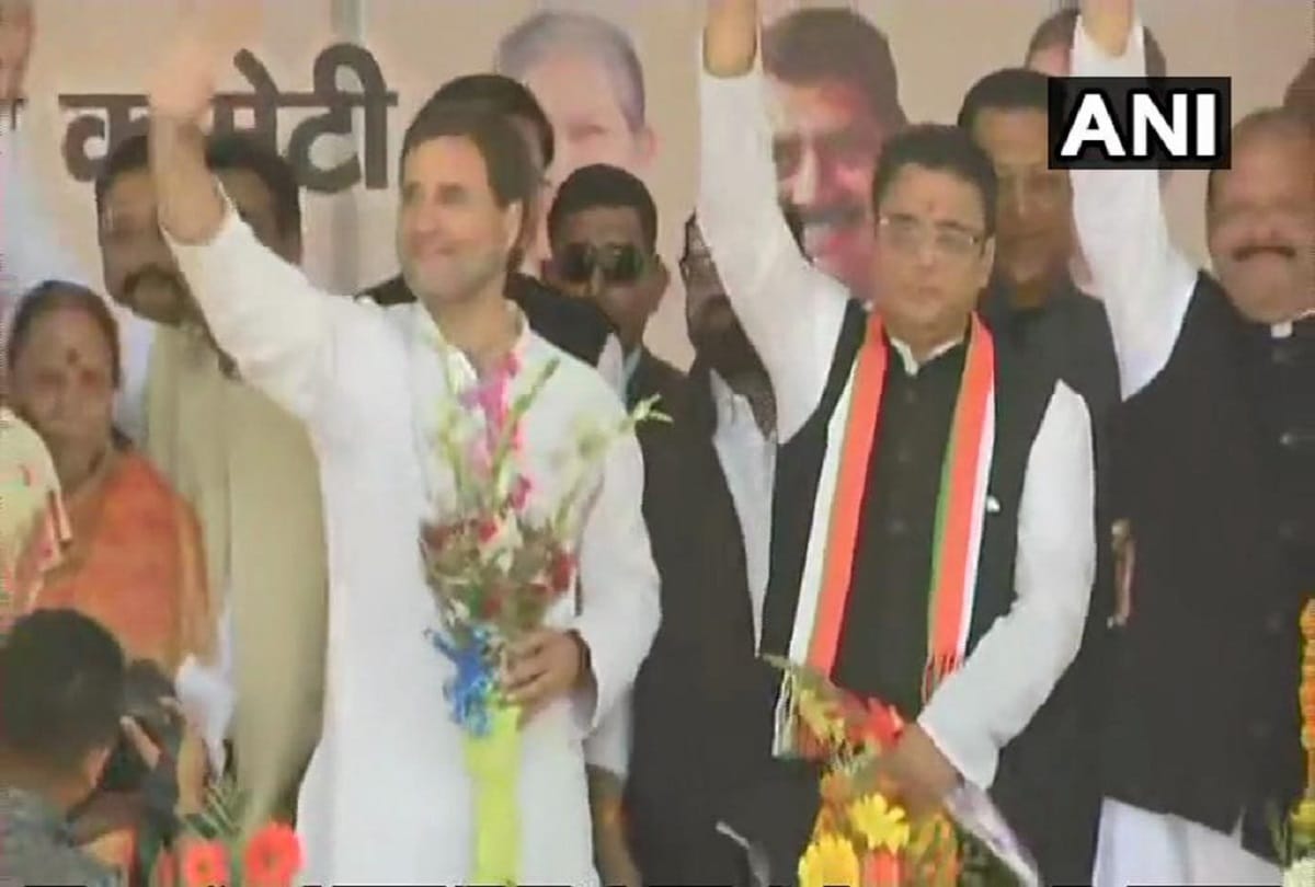 Rahul Gandhi called narendra modi name 27 time in 36 minute