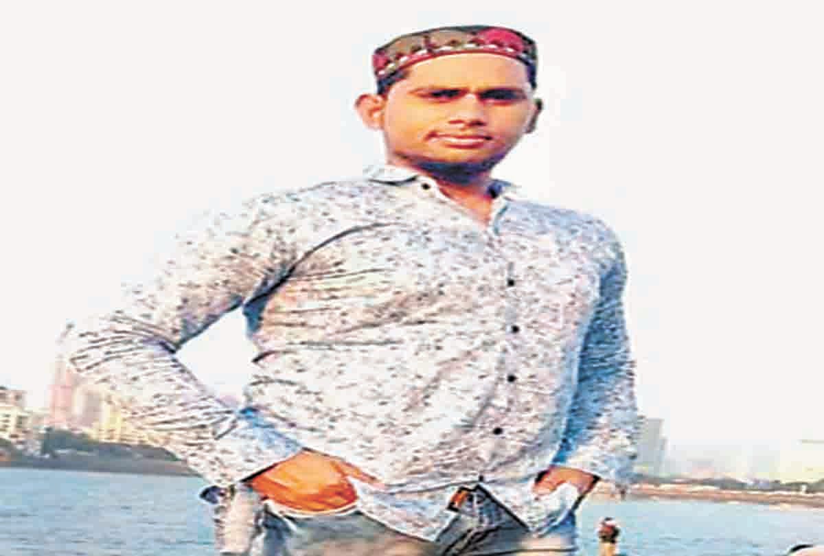 Death of injured son, father serious due to falling foot overbridge in Mumbai