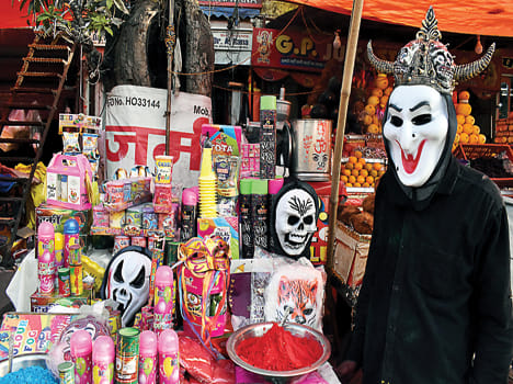 Hariharans will have the magic spray and herbal color