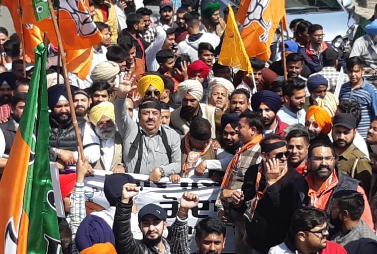 Lok sabha 2019, Akali dal and BJP protest in Punjab
